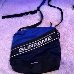 Supreme Messenger Bag