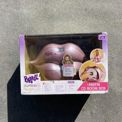Bratz Dolls "Plugged In Lip CD Boombox" Rare 