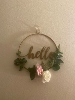 $2! Lovely Wall Decor 🫶