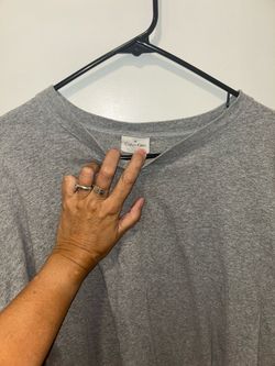 Calvin Klein crewneck shirt in size XL