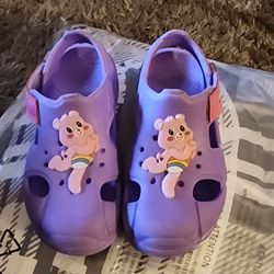 Brand New Toddler Size 7 Carebear Sandals