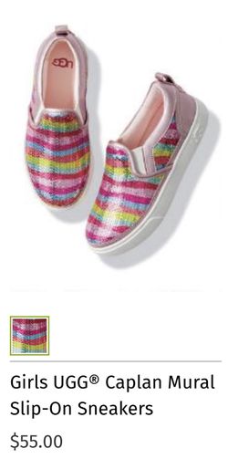 Size 4 girls brand new ugg sneaker