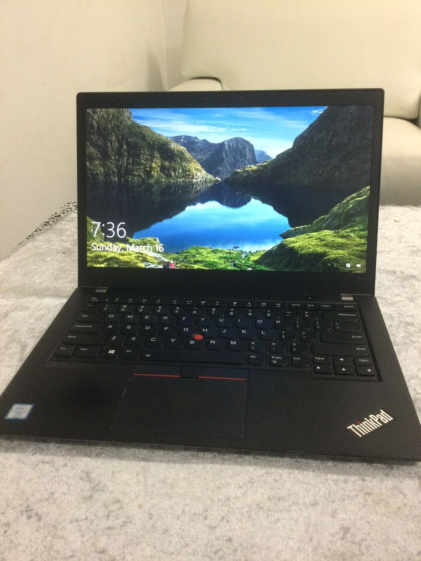 Lenovo ThinkPad Laptop T480s / i7-8650 / 16gb Ram/ 512 Go SSD /Win 10