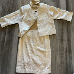 Women's Beige & Gold Metallic Marc Rhyan Skirt Suit Set Size 4