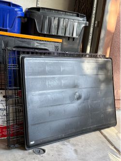 XL dog crate