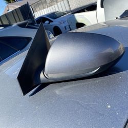 2017-19 Hyundai Elantra Left Mirror
