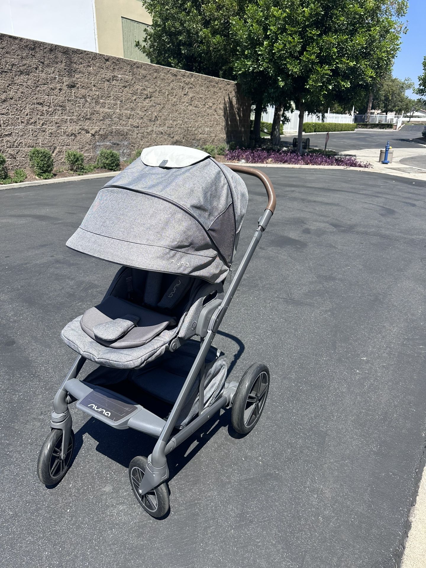 Nuna Baby Stroller