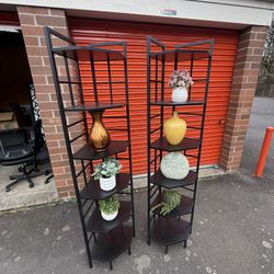 Set of 2 Tall Black Metal Corner Shelves – 5-Tier Decorative Display
