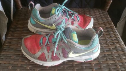 Girls shoes