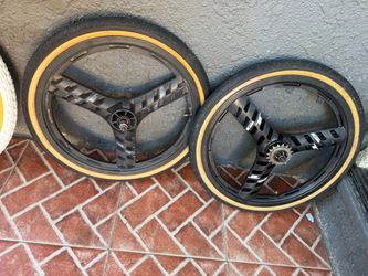 90’s Gt performer boomerang mags