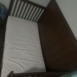 Crib