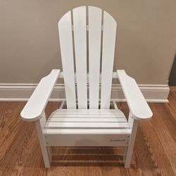 KidKraft Adirondack Children's Outdoor Chair, White
Wooden - New