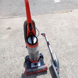 Bissell Vacuum Cleaner +Sweeper 25.00