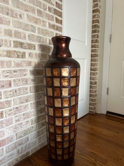 Wooden Vases (Set of 2)
