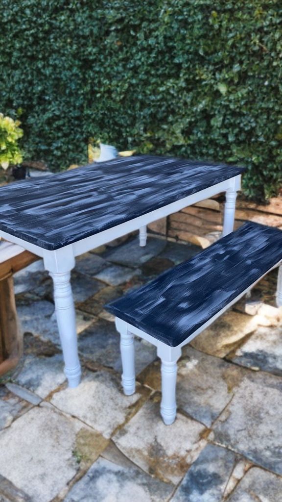 🪑 Rustic Farmhouse Dining Table Set – $175 (Firm)