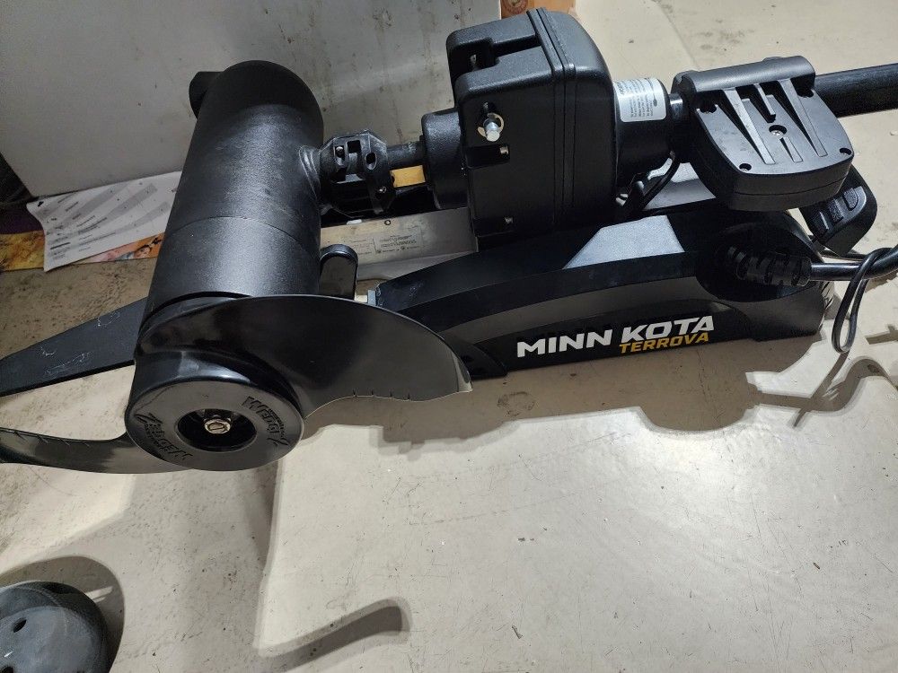 2024 Trolling motor Terova