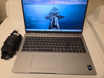 Dell Latitude 5530 15.6 inch Widescreen Intel i7-1265U 512 GB M.2 NVMe SSD