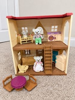 Calico Critters House + Koala Family & Furniture