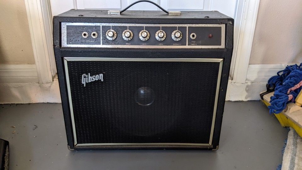Vintage Gibson G-10 Solid State Combo Guitar Amplifier w/Tremolo