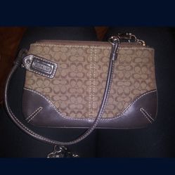 Brand New Coach Purse for Sale in New Hradec, ND - OfferUp
