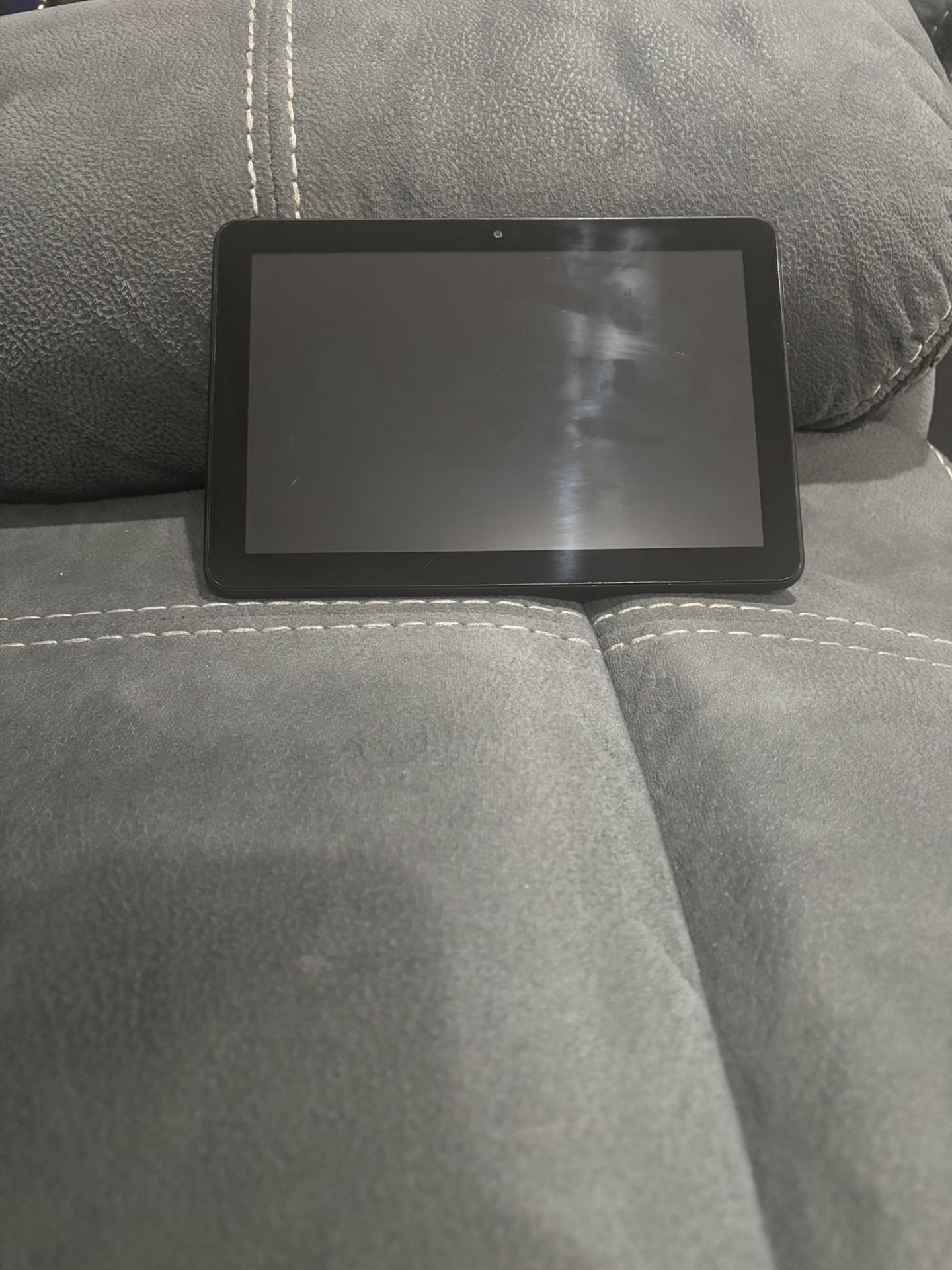 Amazon Kindle Fire HD Tablet 10th Generation 