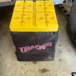 Trailer Blocks