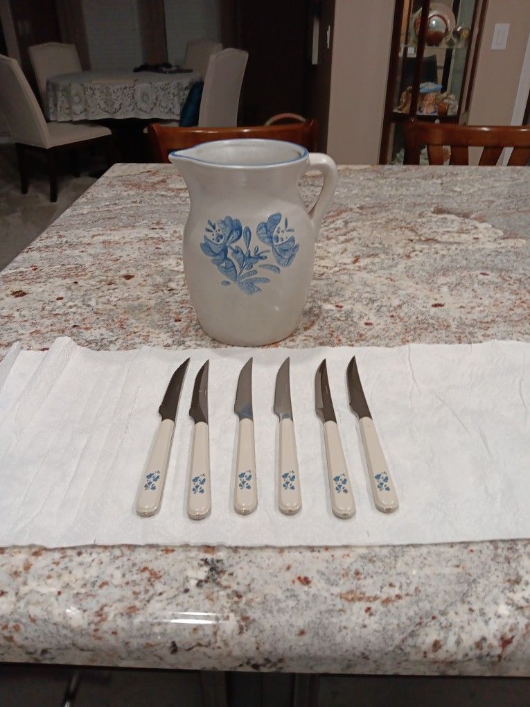 Vintage PFALTZGRAFF YORKTOWNE pitcher And Knives