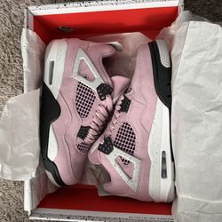 Jordan 4 Retro Orchid (Women's)