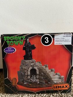 Lemax Halloween Spooky Town