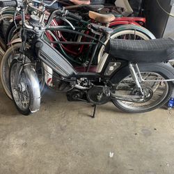 Peugeot, 103 moped