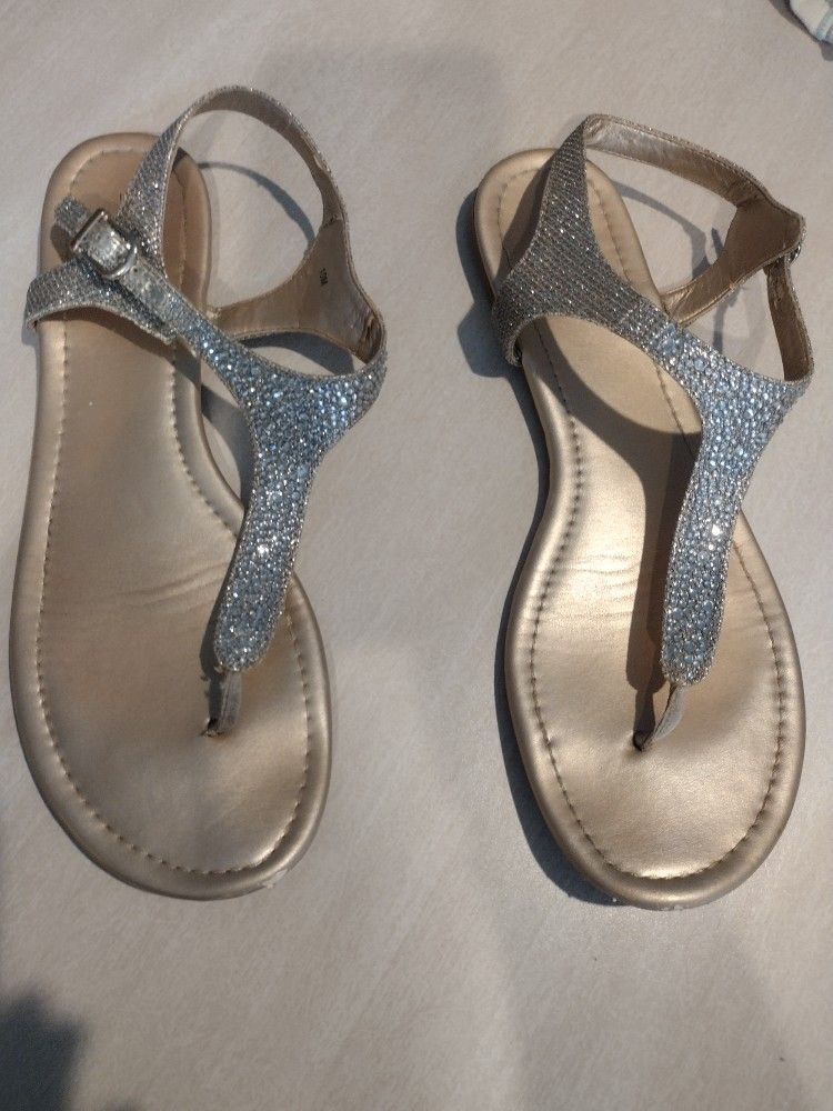 BANDOLINO SANDALS SIZE 10