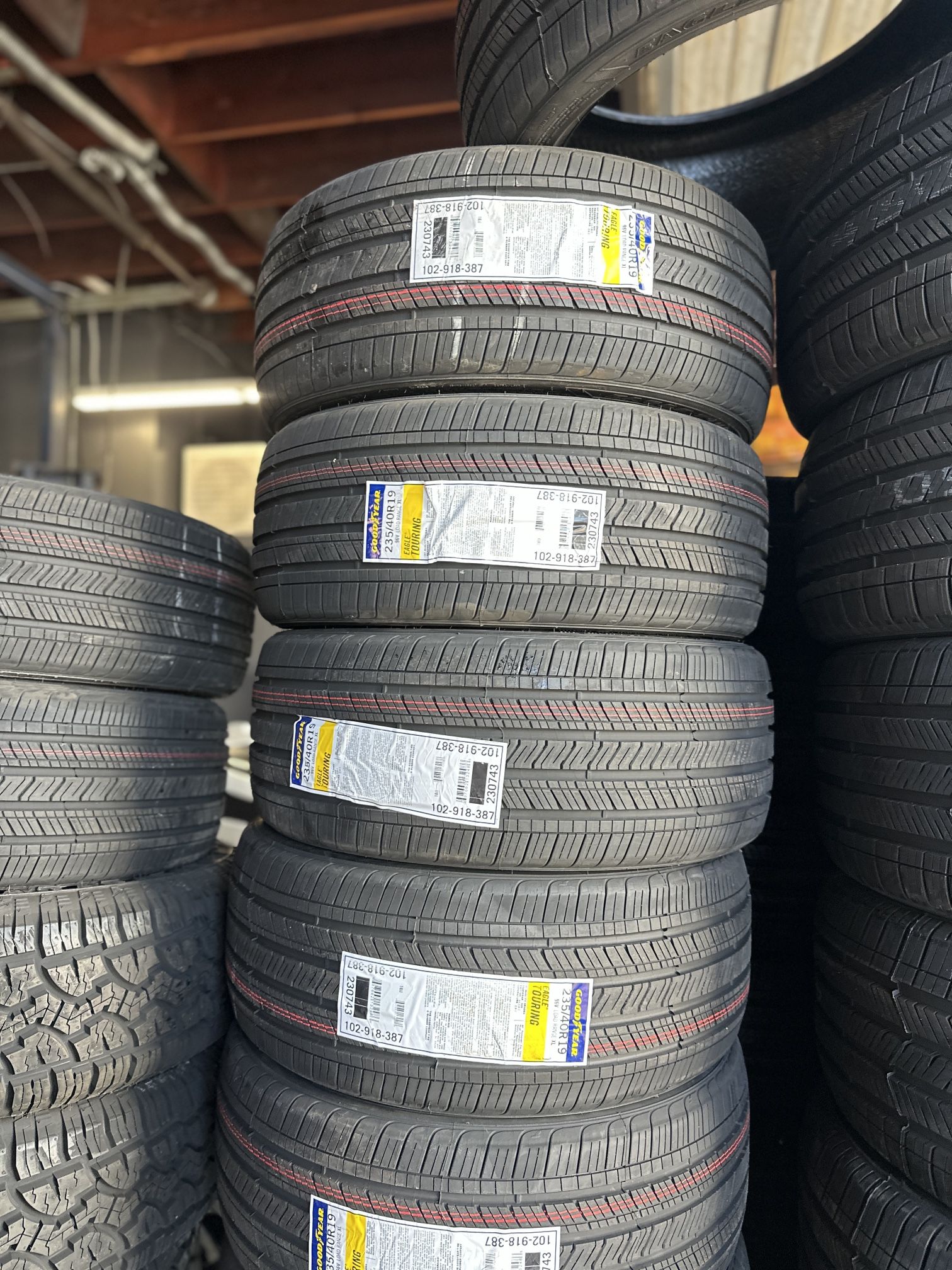 235/40/19 Goodyear Brand New Free Mount And Balance Nuevas Montadas Y Balanciadas Gratis