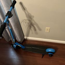Razor E100 Electric Scooter 