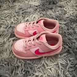Childrens Size 7.5 Nike Dunk Low TD  ‘Triple Pink’