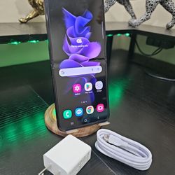 Unlocked Samsung Galaxy Zfilp 3 