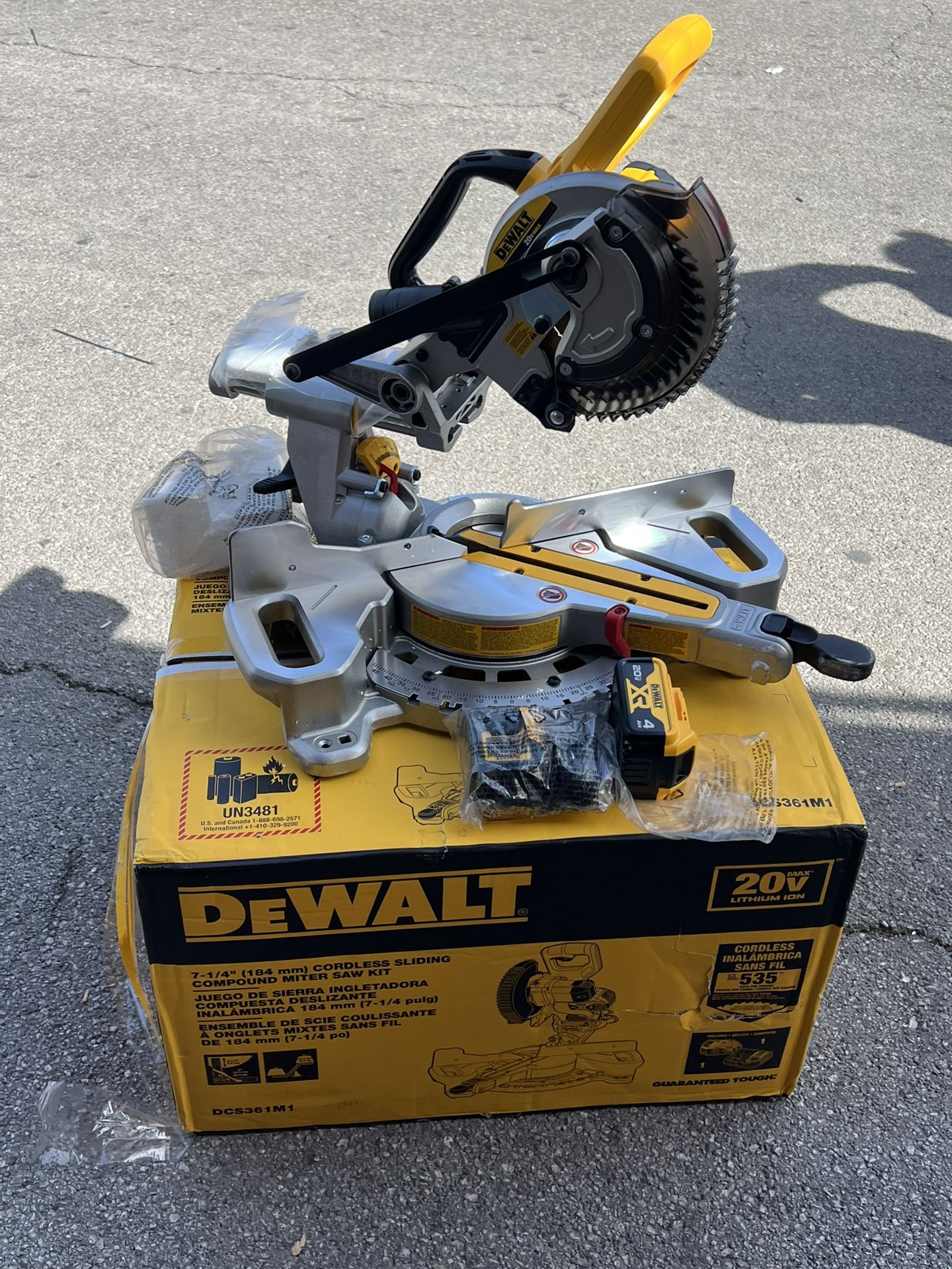 20V MAX Cordless 7-1/4 in. Sliding Miter Saw with (1) 20V Battery 4.0Ah