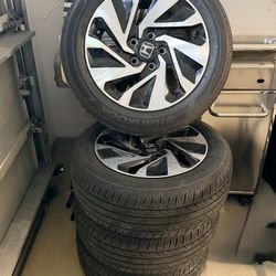 2017 Honda Civic Wheels And Tires.