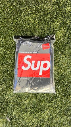 Supreme socks