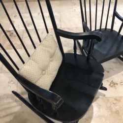 2 Vintage Rocking Chairs 