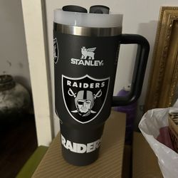 Stanley Quencher Raiders