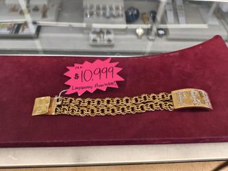 14ksolid gold I'd breaclte with diamond on it 145.1 regular price 17,000 sale price 10,999 plas taxes if you interested ask Maribel thank you