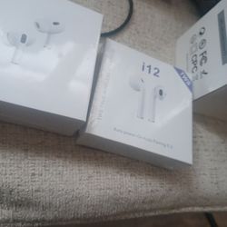 Earbuds 