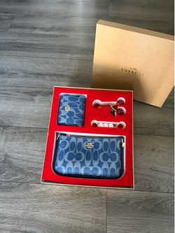 COACH DENIM BLUE SHOULDER BAG GIFT SET