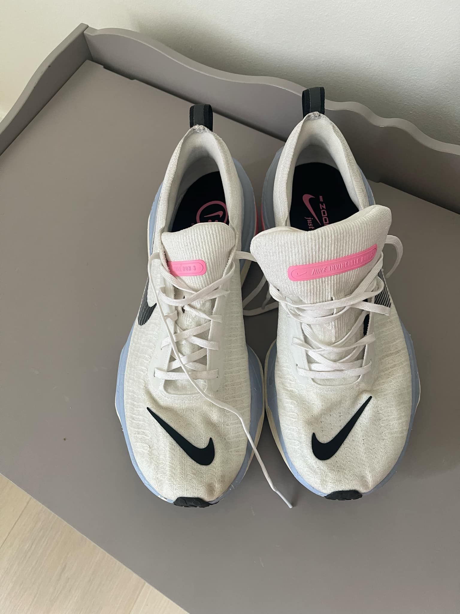 ZoomX Invincible Run Flyknit 3 Size 11