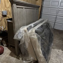 King Size Bedroom Set