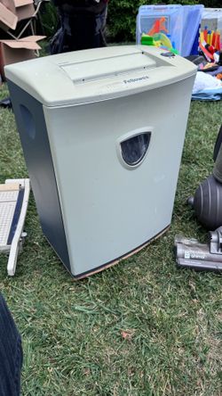 Fellows Paper Shredder