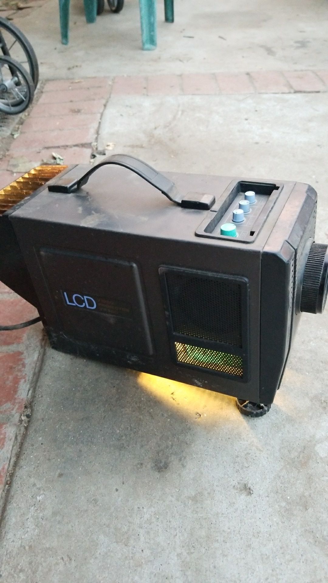 TV projector