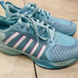 Pickleball Shoes Women Size 7.5 Almost New 