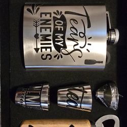 Stainless Steel Flask Sets!!