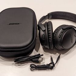 Bose QC35 II Quietcomfort 35 2nd Generation Active Noise Cancellation Bluetooth Wireless Headphones with Bose Carrying Bag & Charging and Audio Cables